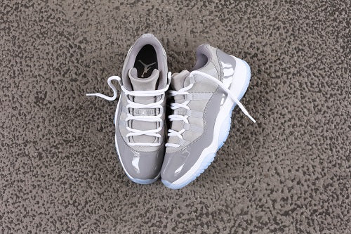 Jordan 11 Low // Cool Grey