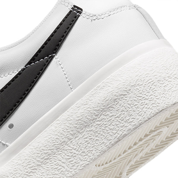 Nike W Blazer Low Platform White Black Sail Team Orange