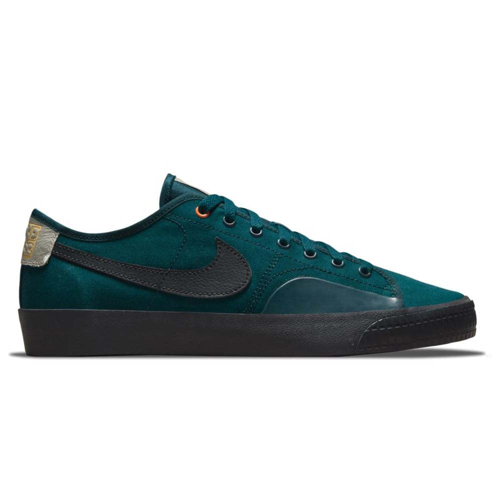 Nike SB Blazer Court Daan Van Der Linden Midnight Turquoise