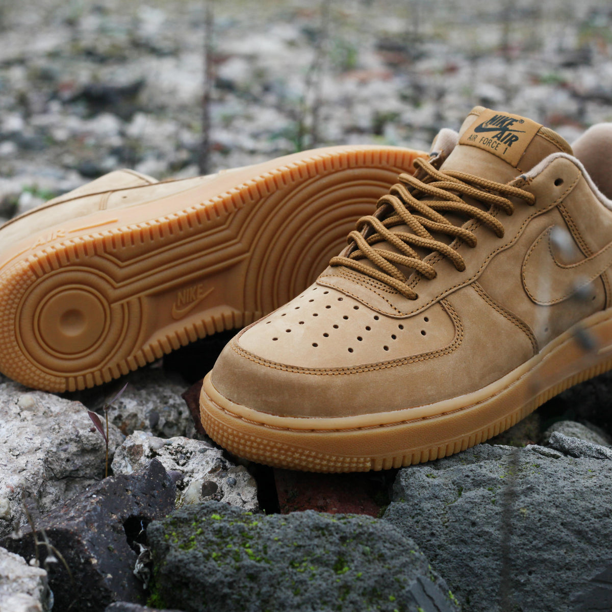 3_2.jpg?crop=center&height=  