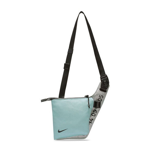 Nike Tech Sidebag Ocean Cube Silver Black